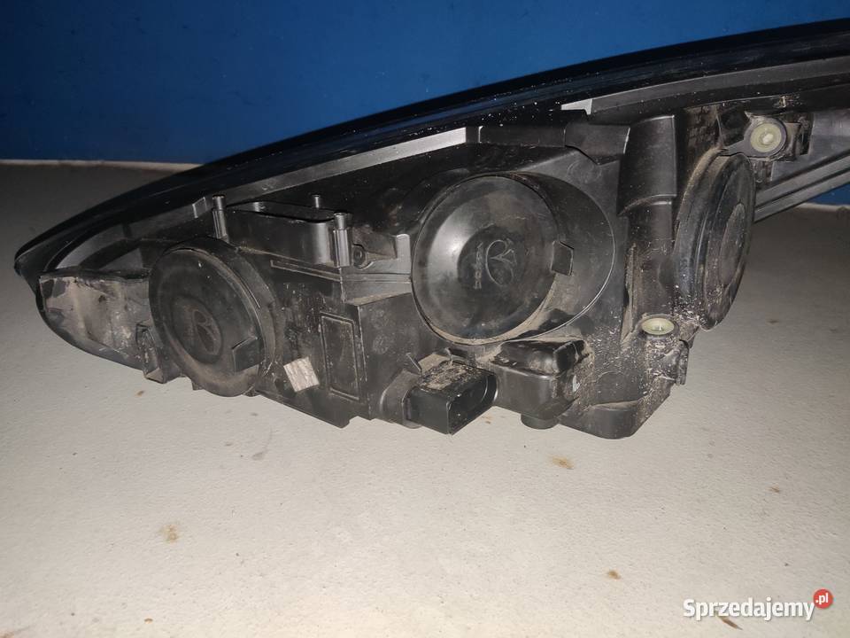 Ford Focus Mk3 Reflektor przedn prawy śląskie sprzedam