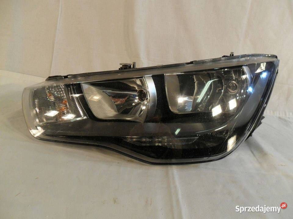 Reflektor Przód strona lewa Audi A1 B01720145 Nowy Tomyśl