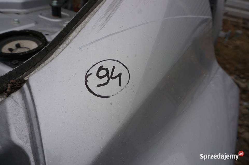 ĆWIARTKA PODŁUŻNICA PRAWA INFINITI Q50 części blacharskie wielkopolskie Nowy Tomyśl