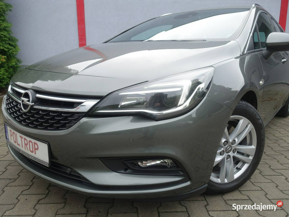 Opel Astra 16D Navi Ledy Klimatronik Alu Skóra relingi dachowe Częstochowa