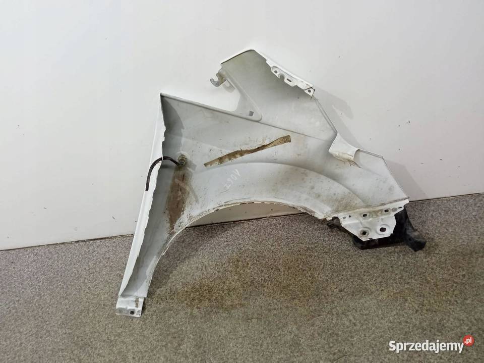 BŁOTNIK LEWY PRZÓD BS Ford Transit Courier I Rok produkcji 2019