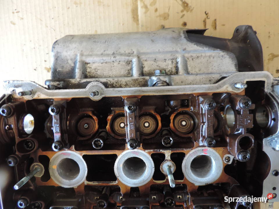 GŁOWICA LEWA AUDI A6 C5 28 V6 AMX 078103373AH Nowy Sącz