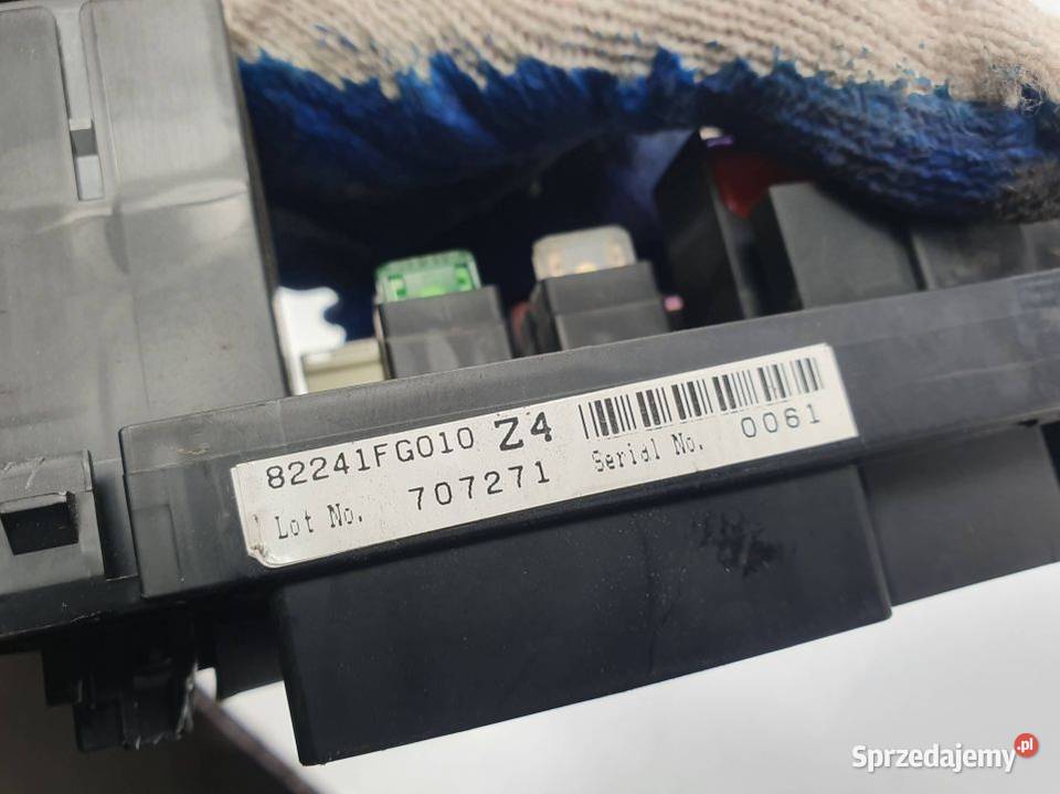 SKRZYNKA BEZPIECZNIKÓW SUBARU IMPREZA 82241FG010 Lipno