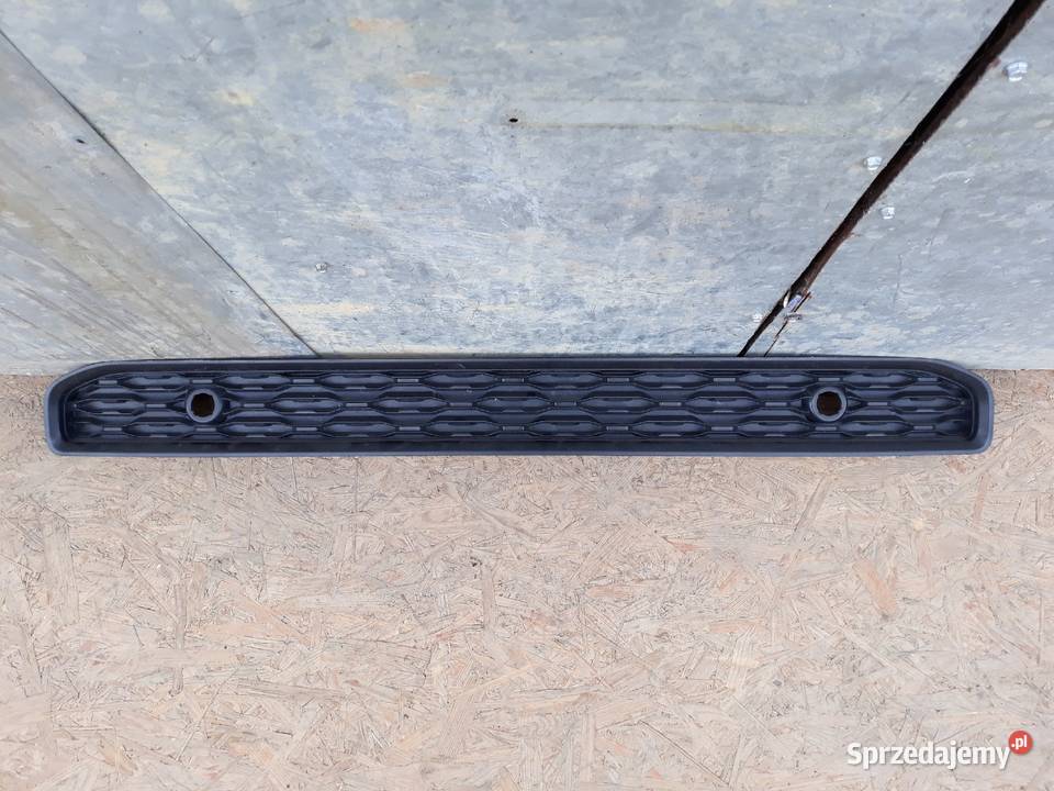 DODGE RAM 19 KRATKA ZDERZAKA PRZÓD PRZEDNIA Międzychód