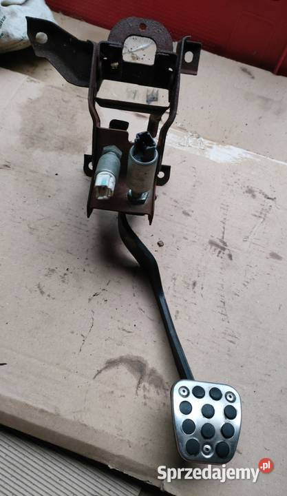 Pedał sprzęgła honda civic viii ufo 0611