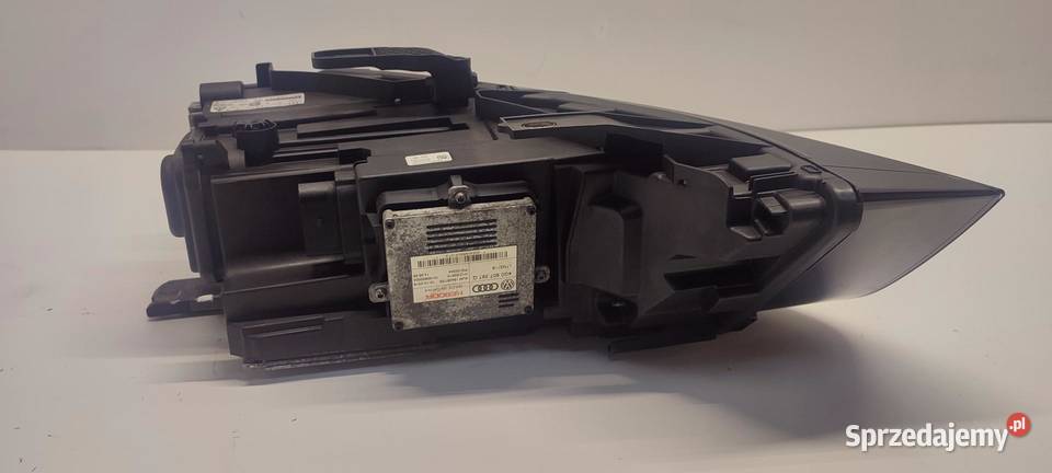AUDI Q3 8U LAMPA LEWY PRZÓD ANGLIK RHD