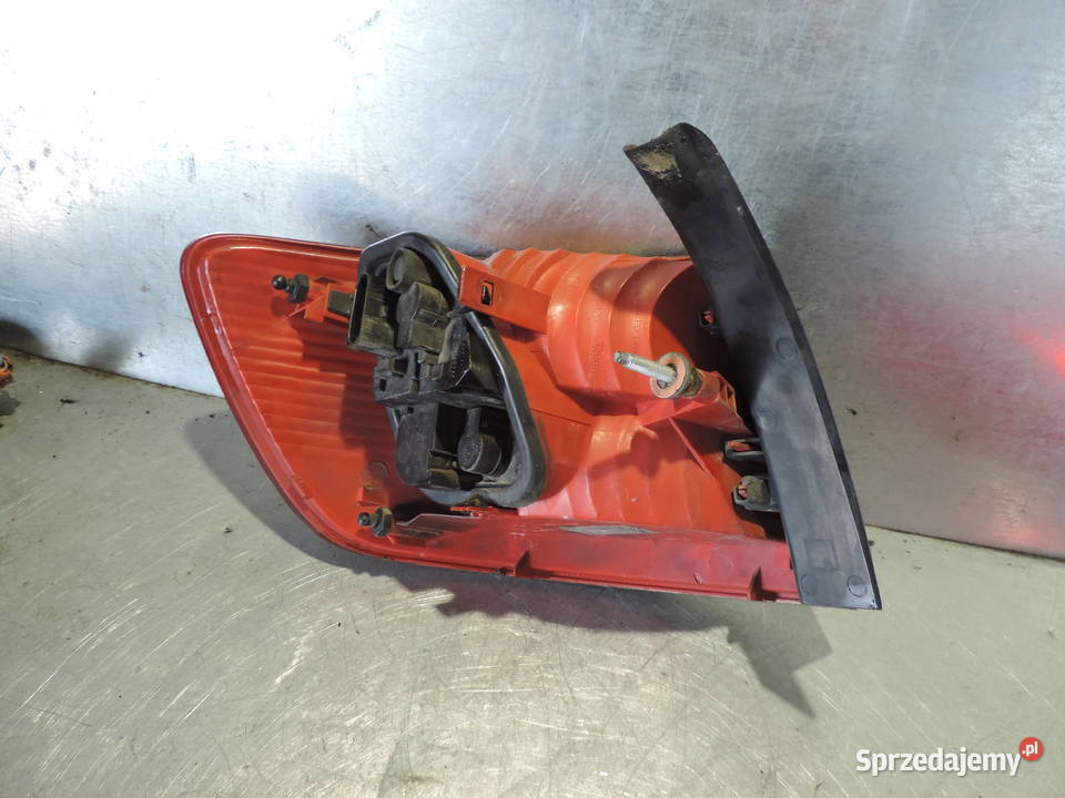 LAMPA PRAWY TYŁ AUDI A6 C6 KOMBI AVANT Lampy tylne Nowy Sącz