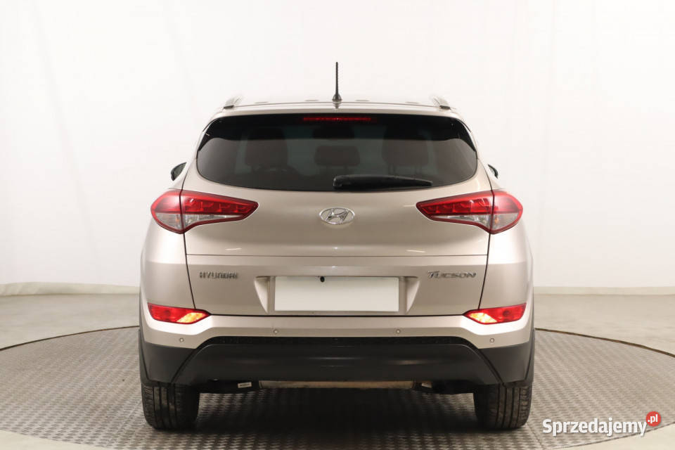 Hyundai Tucson 16 GDI wielofunkcyjna kierownica Zabrze