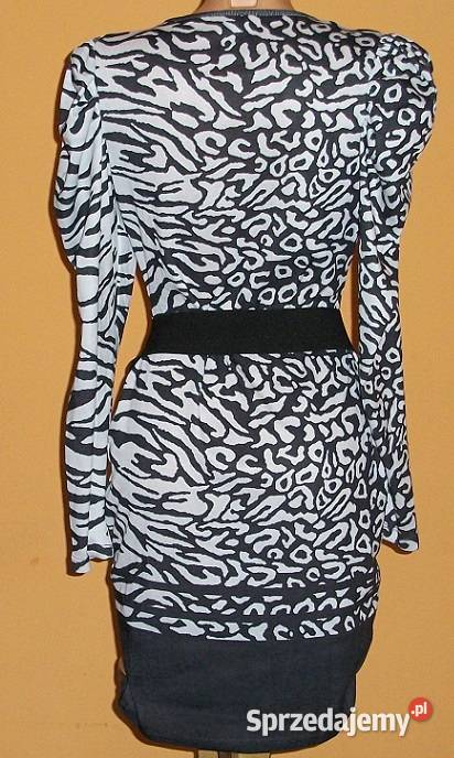 Sukienka ołówkowa z dzianiny biało czarna z Wieleń sprzedam