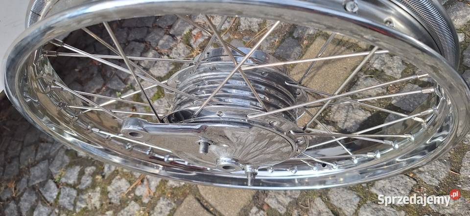 Odrestaurowane koła wsk 175 Opole