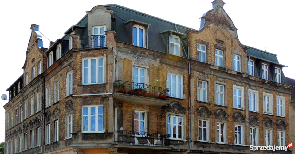 Tanieduże mieszkanie w kamienicy do remontu cent własność warmińsko-mazurskie Elbląg