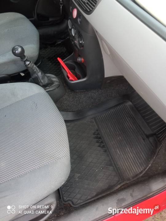 Samochód Punto Dulcza Mała