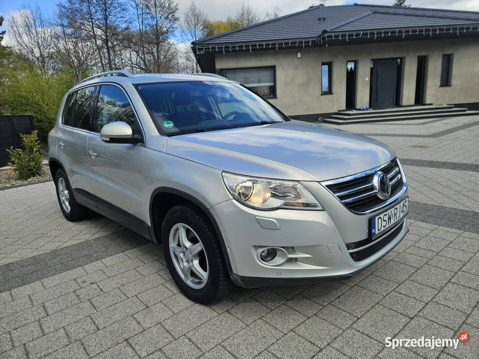 Volkswagen Tiguan 20 170 Klimatronik Parktronik wspomaganie kierownicy Strzegom