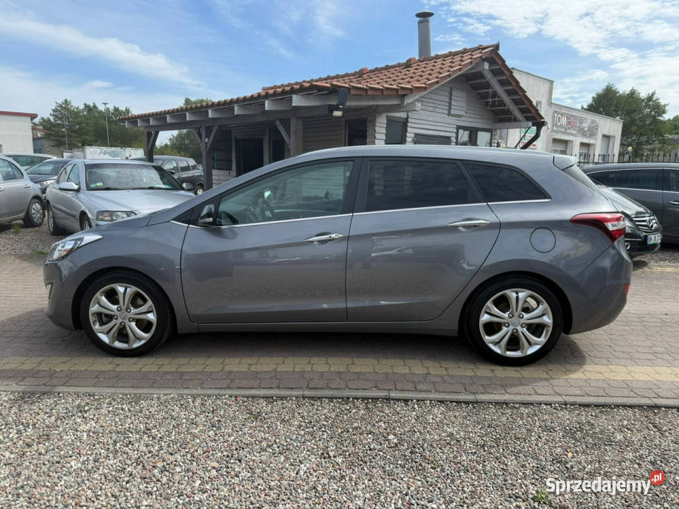 Hyundai i30 Hyundai i30 II KOMBI 16 CRDi 110 pomorskie