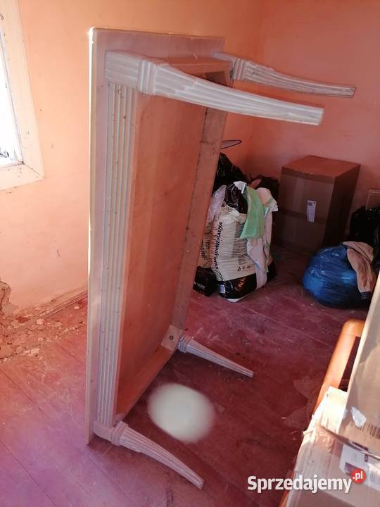 Sprzedam ławę z ozdobnymi nogami Jodłówka