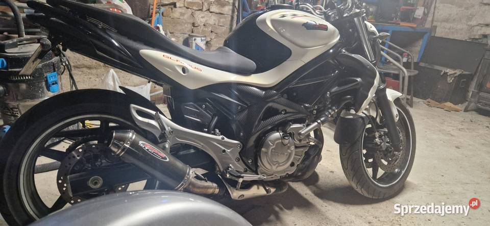 Suzuki gladius sfv650 Piotrów