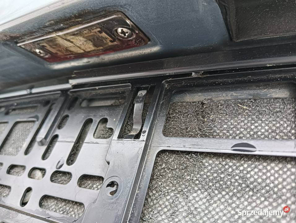 Klapa Touran Turan Lift LA7T kompletna Poniec