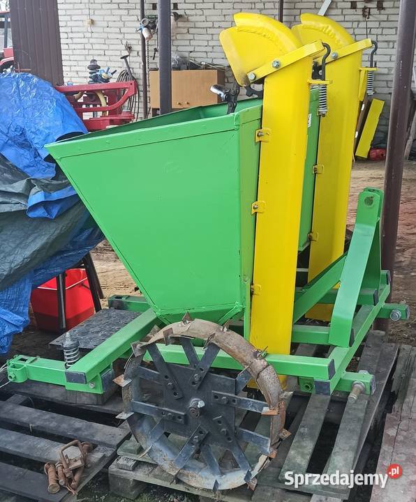 Sadzarka do ziemniaków Bomet stan Siewniki i sadzarki Przeworsk