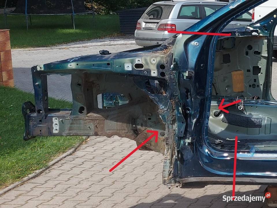 Audi Q8 ETRON SUV 4KE ćwiartka lewa przód
