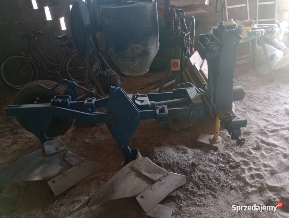 Pług dwu skibowy kujawsko-pomorskie Mrocza