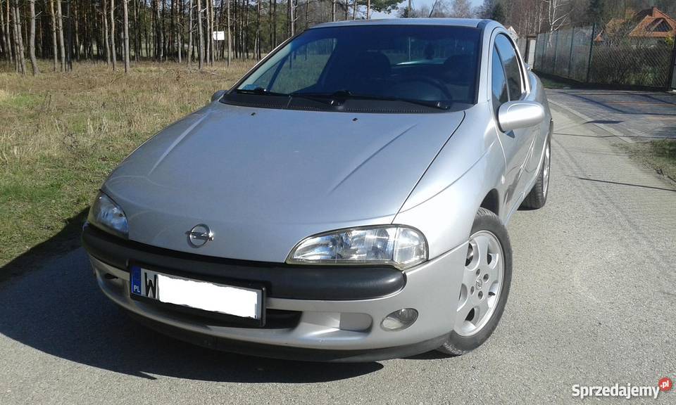 Opel tigra 2000