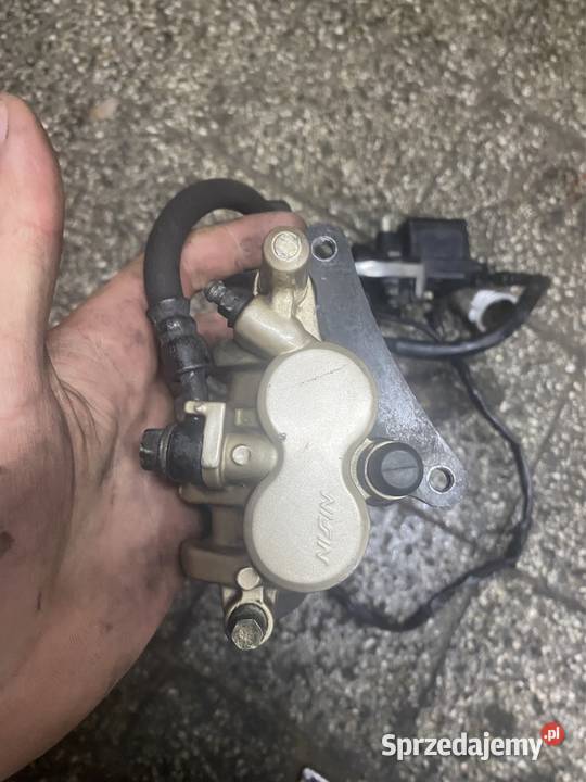 Hamulec przedni Honda cbr125 jc34