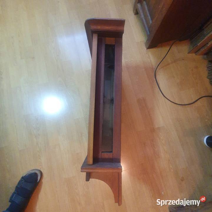 Zdrowa skrzynia do zegara wiszącegodo Antyki dolnośląskie Wrocław sprzedam