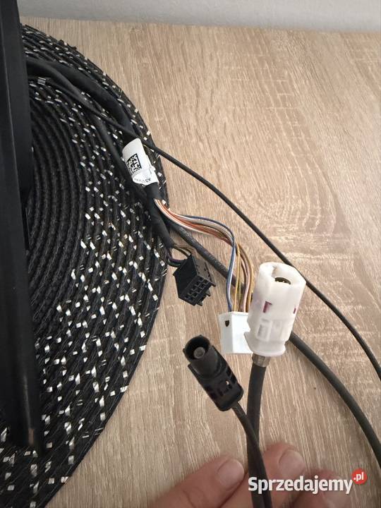 Mercedes W205 lift prawe lusterko 8811 pin Zielona Góra sprzedam