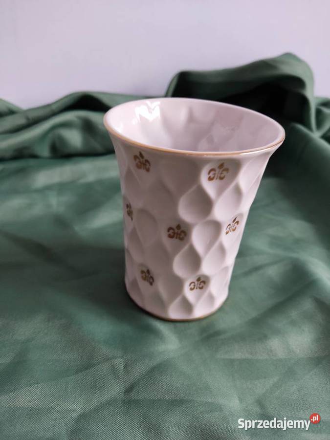 Elegancki kubek porcelanowy Głuchołazy