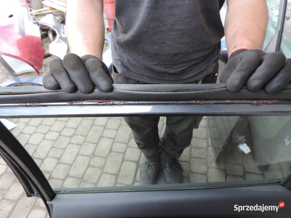 KIA CEED I LIFT KOMBI DRZWI PRAWY TYŁ 5K Nowy Sącz