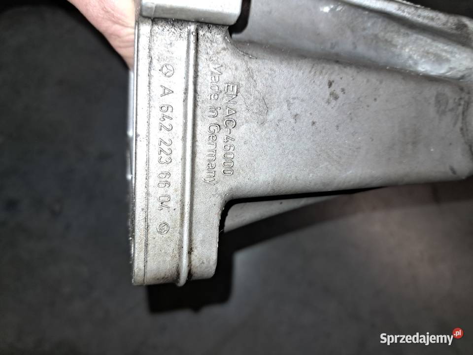Łapa silnika Mercedes w221 320 cdi A6422236604 sprzedam