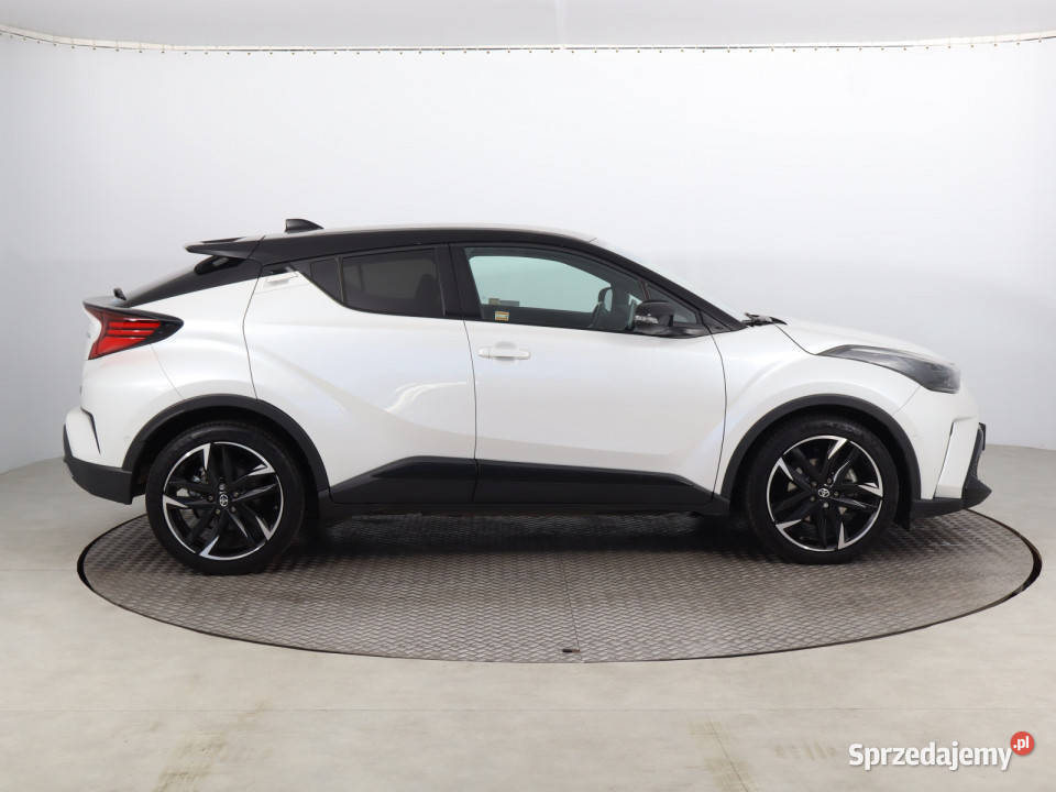 Toyota CHR 20 Hybrid ESP Bielany Wrocławskie
