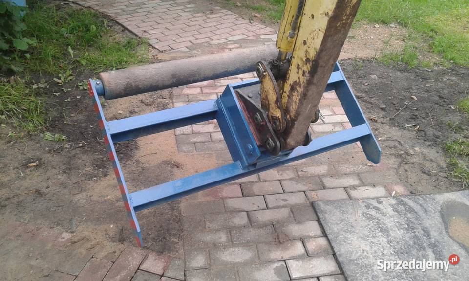 Równiarka do koparki Strzyżowice sprzedam