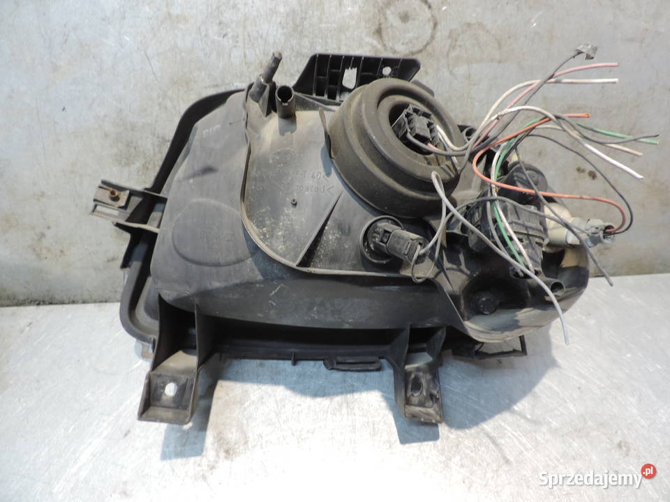 RENAULT CLIO 2 LAMPA PRAWA PRZEDNIA PRZÓD Nowy Sącz sprzedam