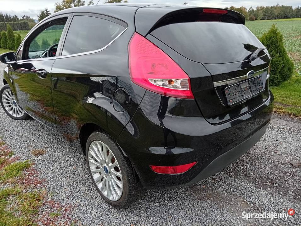 Ford Fiesta Lift 2011r Wersja Tytanium 14ben ABS Świdnica sprzedam
