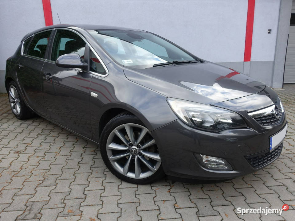 Opel Astra 16T Klimatronik Alu Światła dzienne Astra Częstochowa