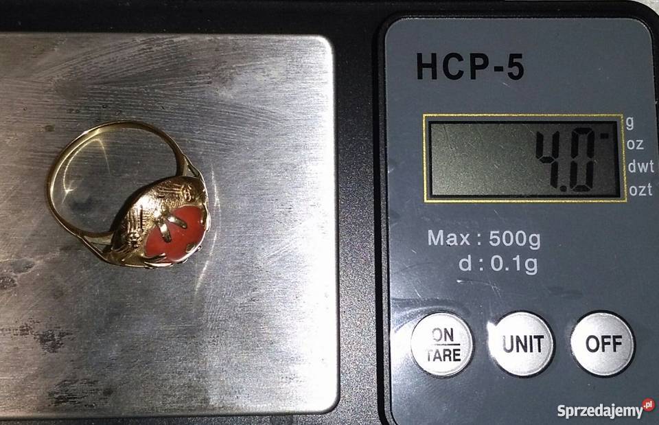 złoty pierscionek z koralem śląskie Częstochowa
