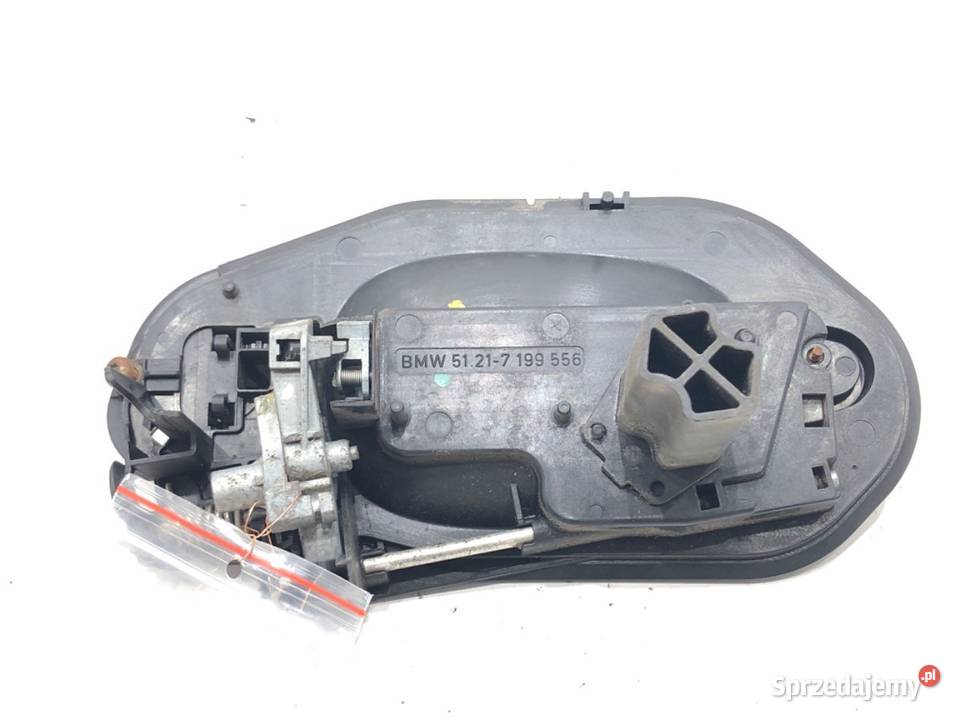KLAMKA ZEWNĘTRZNA PRAWY TYŁ BMW E61 Kombi 0410
