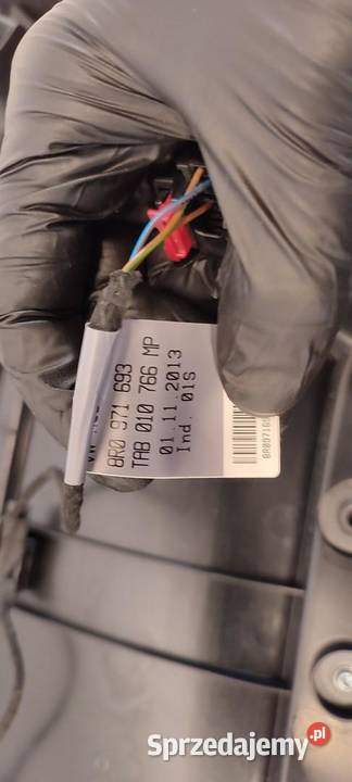AUDI Q5 8R BOCZEK DRZWI LEWY TYŁ 8R0867303 BC Części samochodowe sprzedam