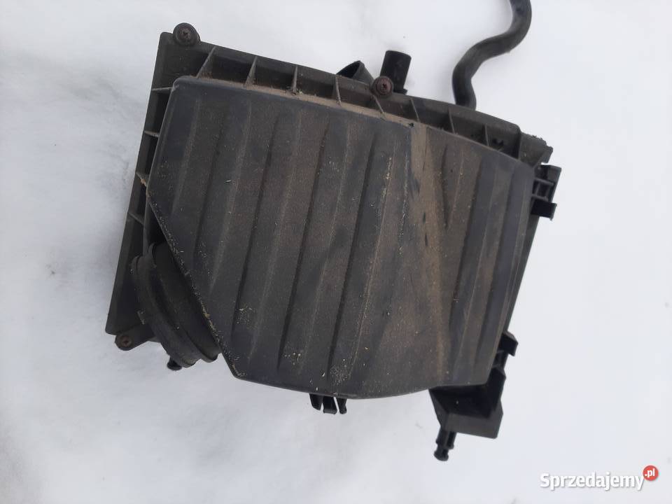 Opel Meriva Combo C 17 obudowa filtra powietrza łódzkie sprzedam