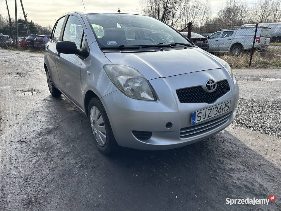 Toyota Yaris 2008 10 Salon Polska benzyna Motoryzacja Radlin