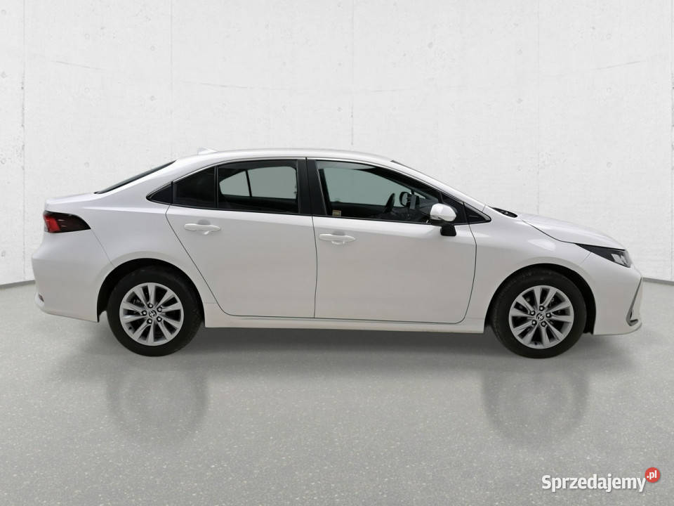 Toyota Corolla Seria E16 2012 Komorniki