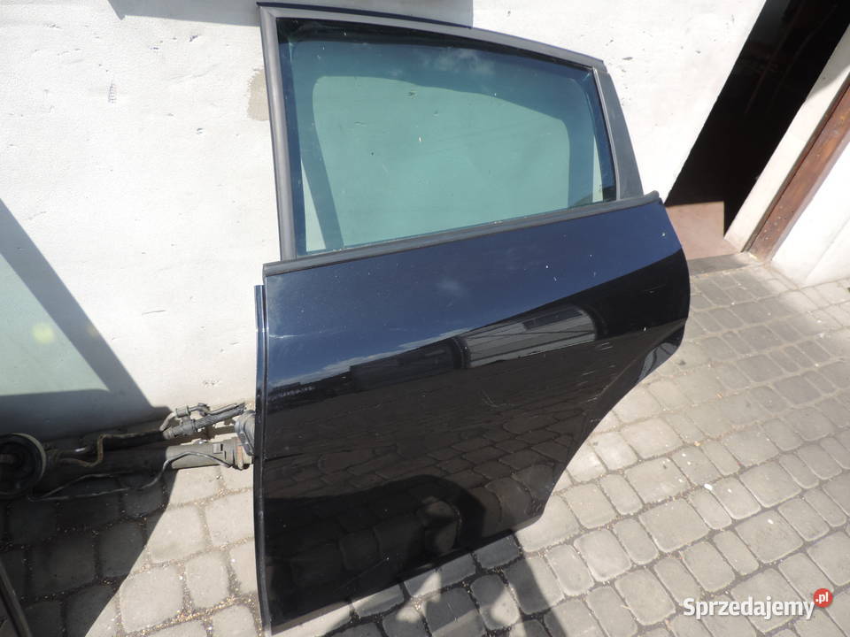 SEAT LEON II 2 DRZWI LEWY TYŁ KOLOR LC9Z małopolskie
