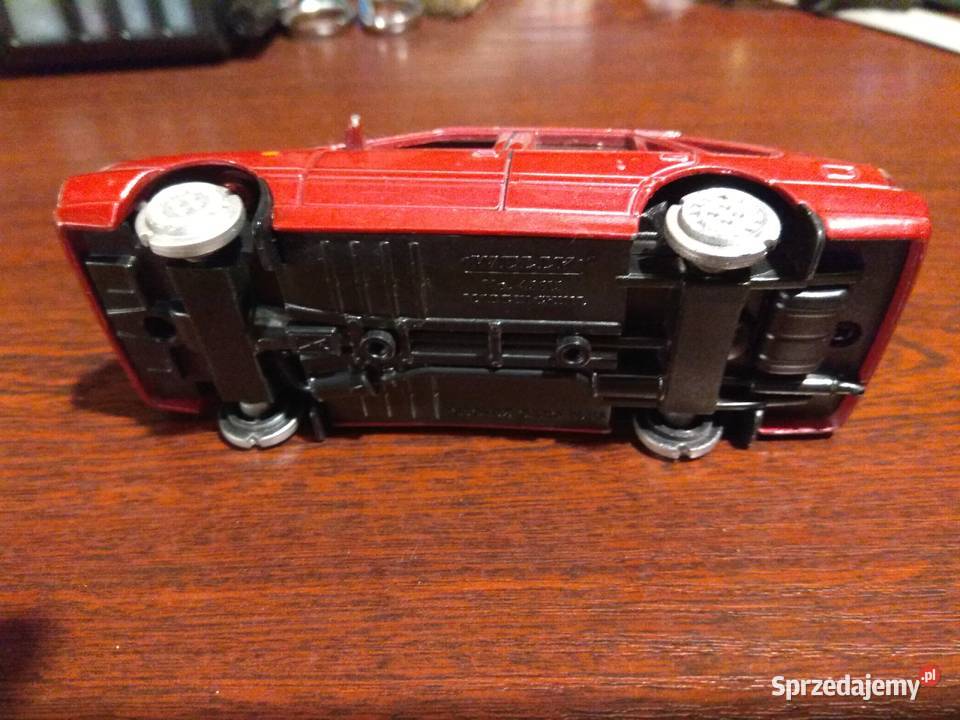 polonez caro plus Welly 1146