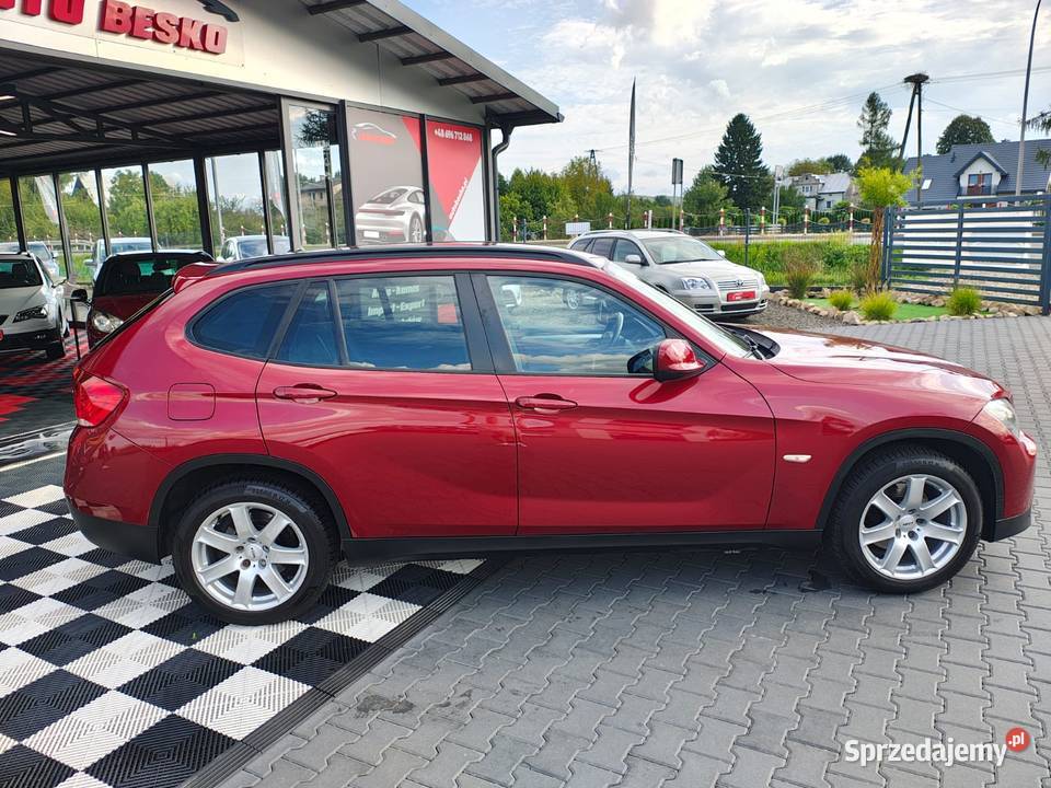 BMW X1 20BENZYNA AUTOMAT ORYGINALNY LAKIER sprzedam