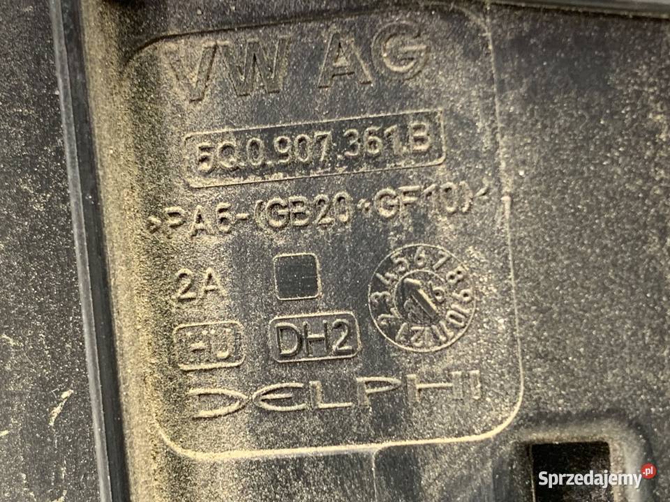 SKRZYNKA BEZPIECZNIKÓW VW PASSAT B8 5Q0907361B osobowe