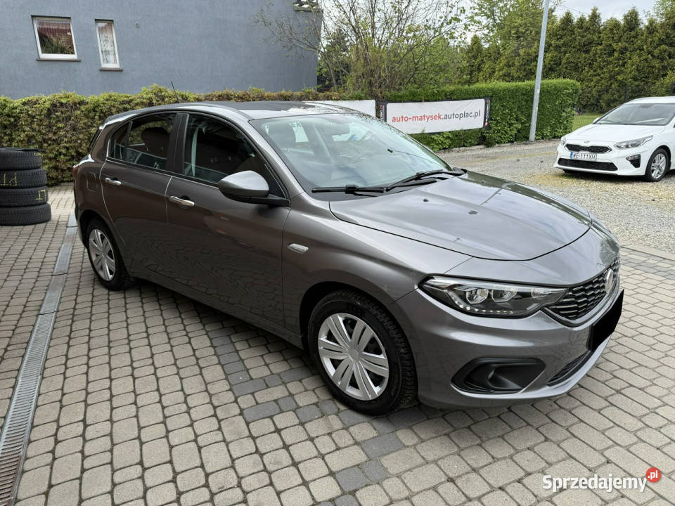 Fiat Tipo 14 95 Klima Navi Serwis II 2016 72000km Orzech