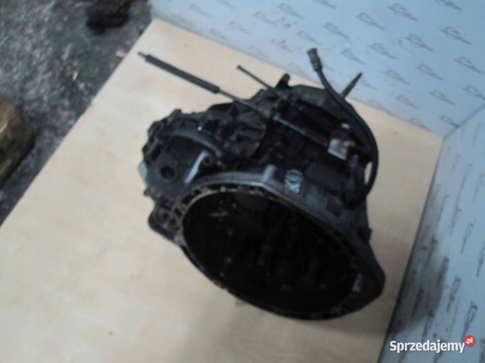 TRAFIC VIVARO 20 DCI M9R780 114 166 08r skrzynia Kielce