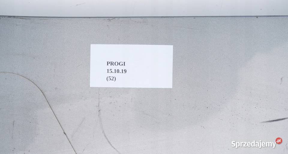PRAWA LISTWA PROGOWA PRÓG NISSAN 350Z 76852CD040 osobowe Nowy Tomyśl