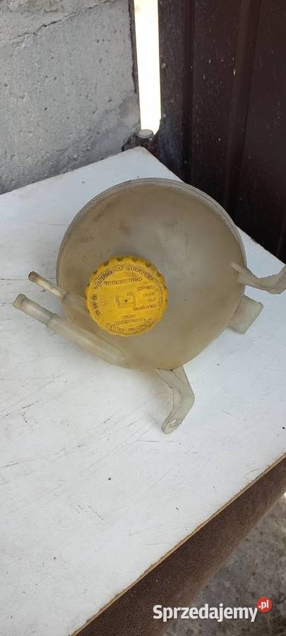 Opel tigra zbiornik wyrównawczy Morawica